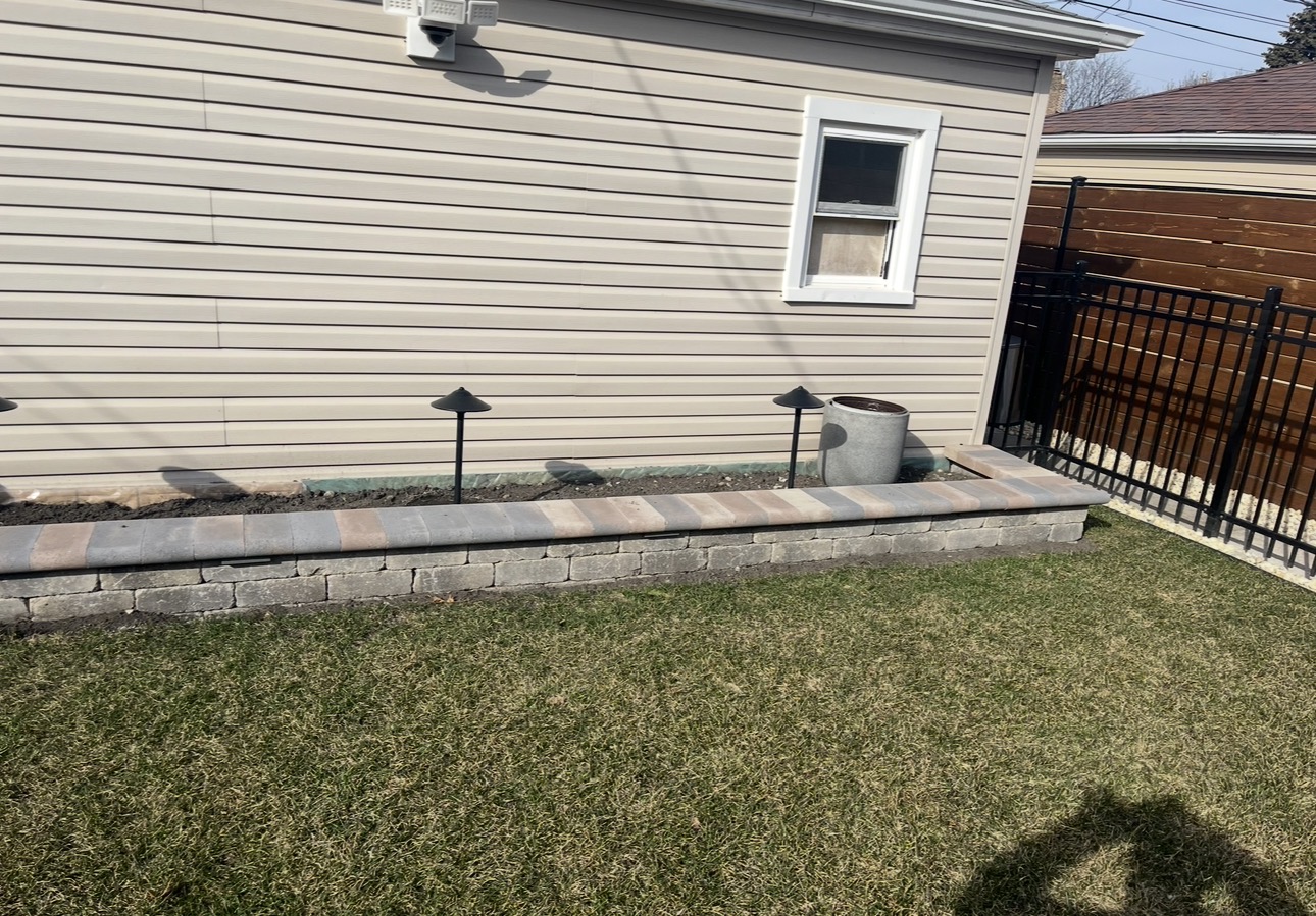 Stone Retaining Wall Detail